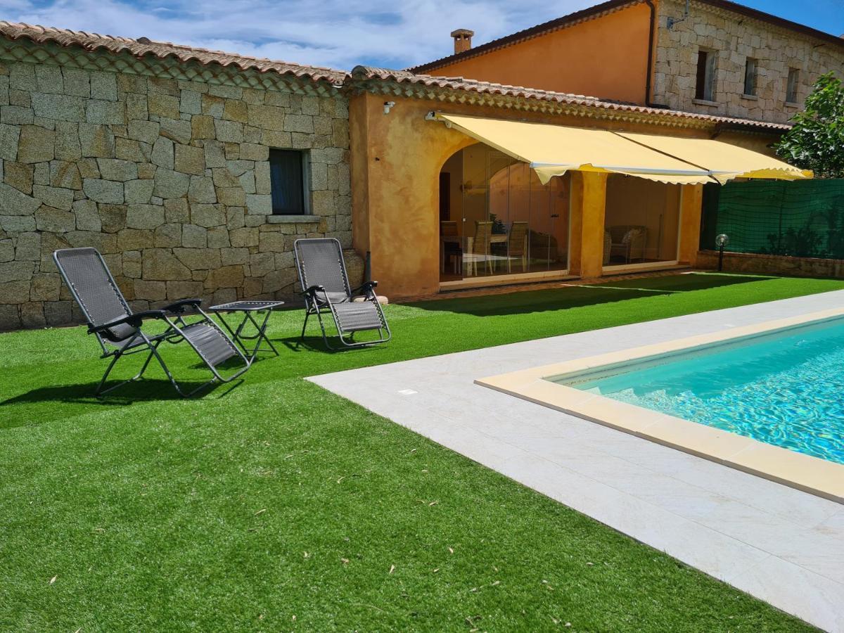 Villa Paola San Teodoro Con Piscina Privata Lu Lioni Экстерьер фото