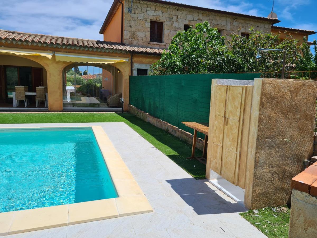 Villa Paola San Teodoro Con Piscina Privata Lu Lioni Экстерьер фото