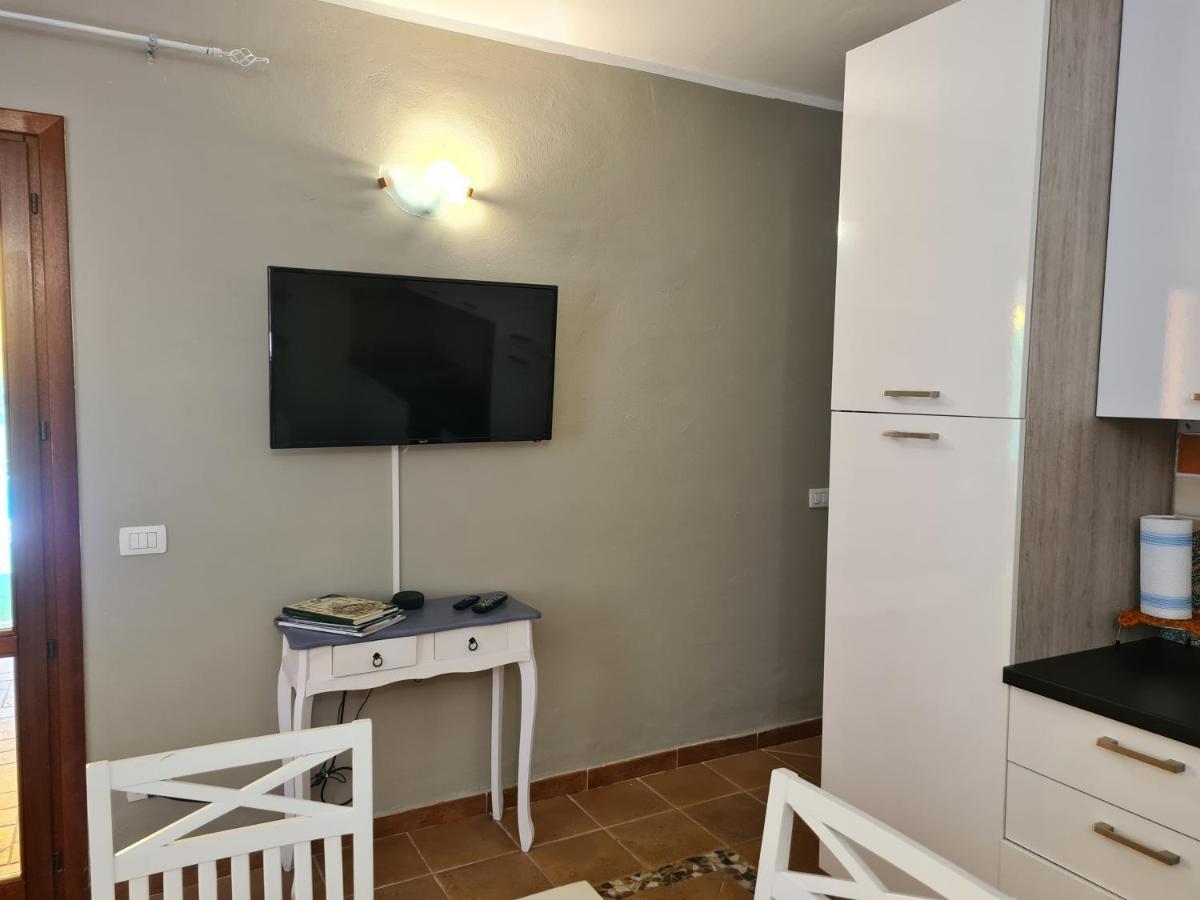 Villa Paola San Teodoro Con Piscina Privata Lu Lioni Экстерьер фото