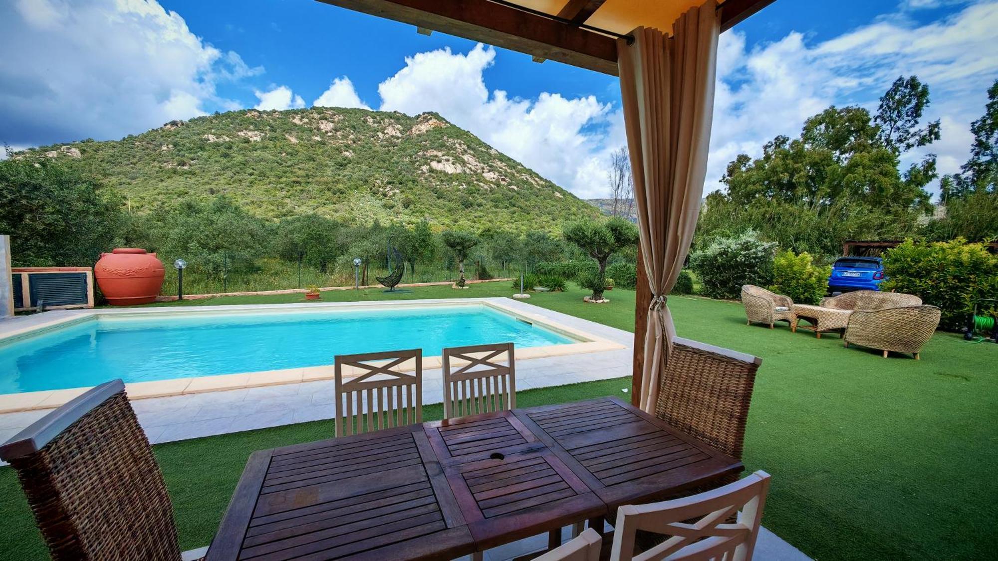Villa Paola San Teodoro Con Piscina Privata Lu Lioni Экстерьер фото